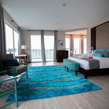 Azul Bocas Town Hotel Bagian luar foto