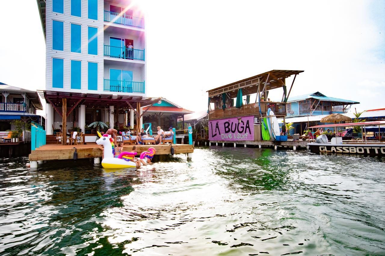 Azul Bocas Town Hotel Bagian luar foto