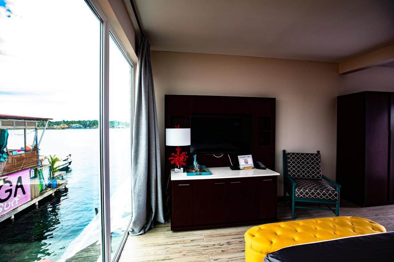 Azul Bocas Town Hotel Bagian luar foto